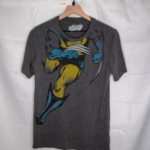 OLD NAVY  -  WOLVERINE T-SHIRT - SMALL